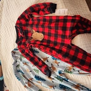 3T carter's zip up sleeper.